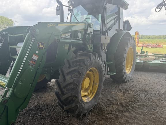 Image of John Deere 5130M Primary image