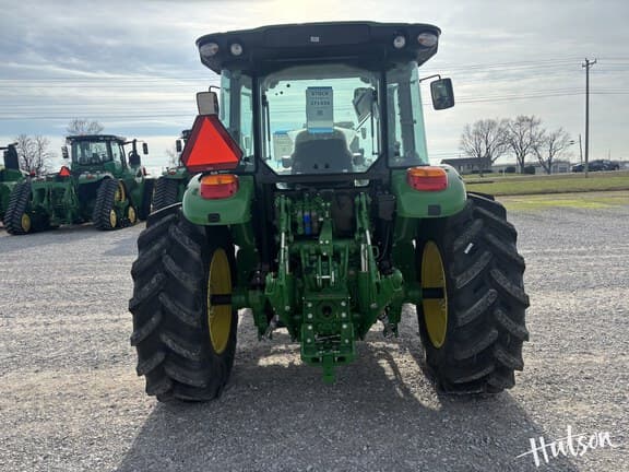 Image of John Deere 5130M equipment image 3