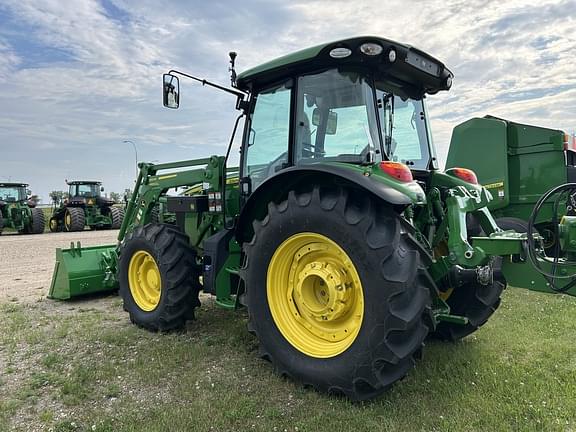 Image of John Deere 5130M equipment image 4