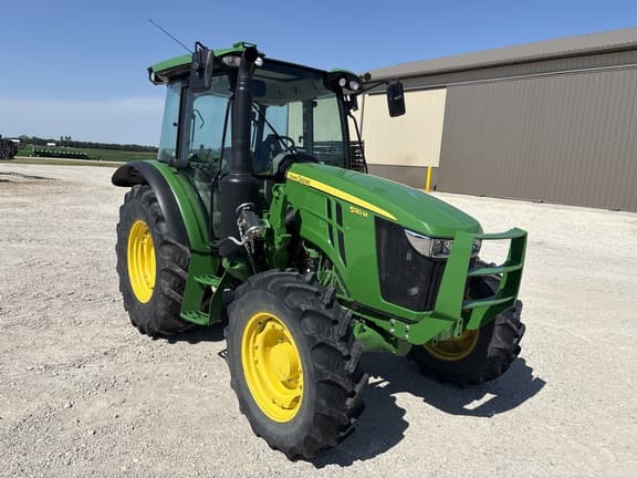 Image of John Deere 5130M equipment image 2