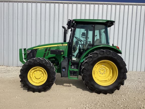 Image of John Deere 5130M Primary image