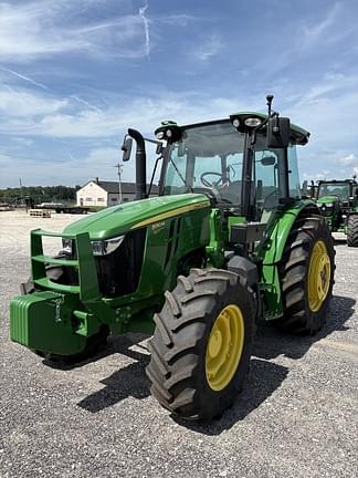 Image of John Deere 5130M equipment image 4