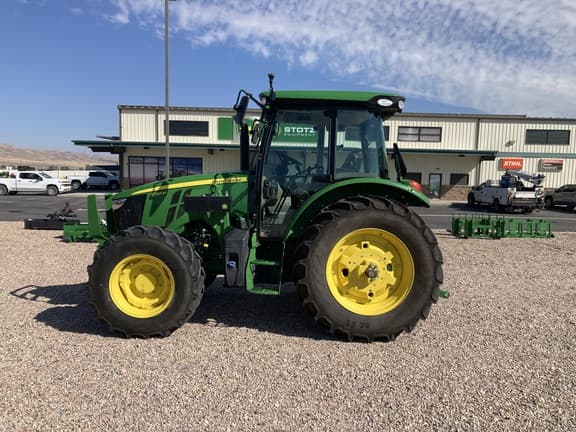 Image of John Deere 5130M equipment image 1
