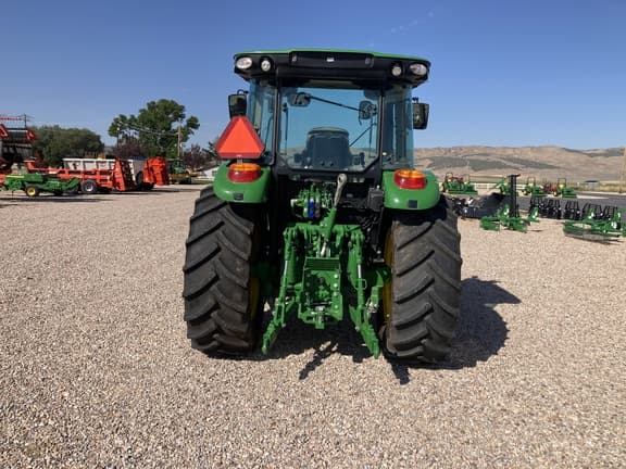 Image of John Deere 5130M equipment image 3
