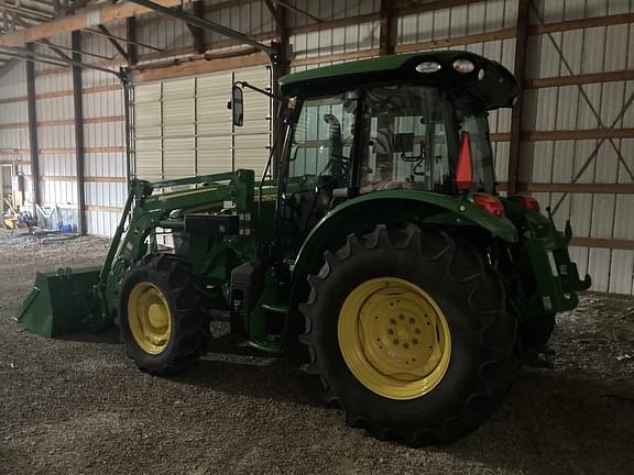 Image of John Deere 5130M equipment image 3