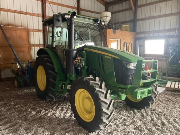 Image of John Deere 5130M equipment image 4