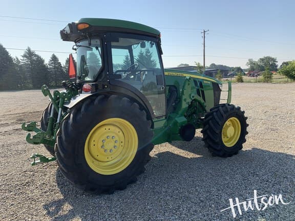 Image of John Deere 5130ML equipment image 3