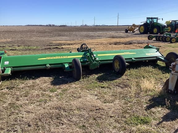 Image of John Deere 520 Primary image