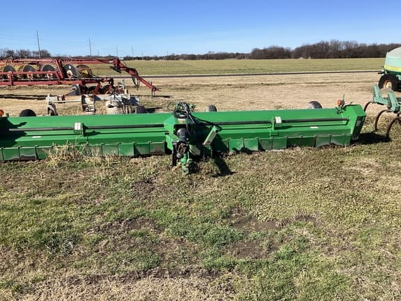 Image of John Deere 520 equipment image 4