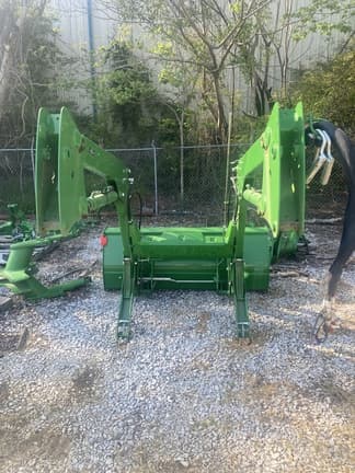 Image of John Deere 520M equipment image 2