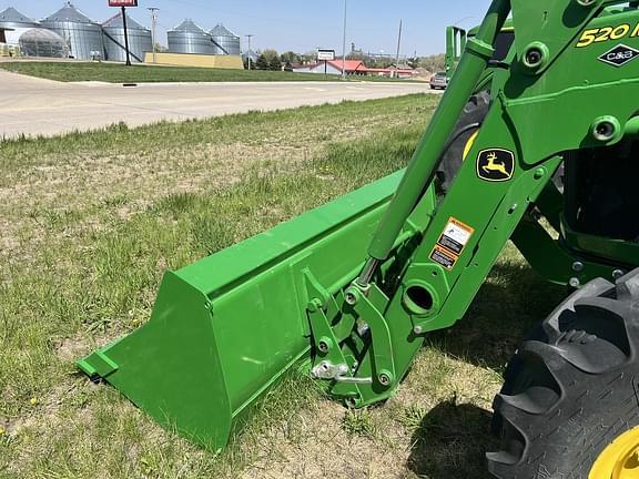 Image of John Deere 520M equipment image 3