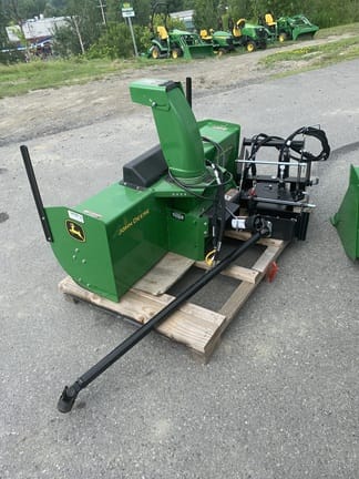 2024 John Deere Undetermined Equipment Image0