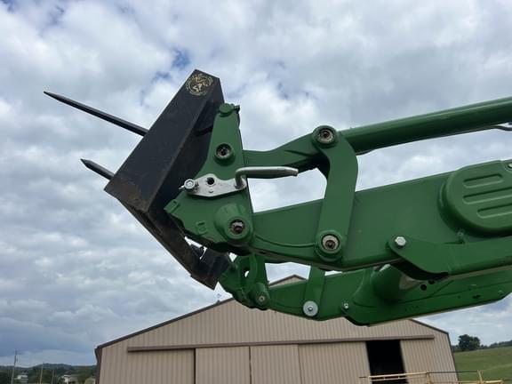 Image of John Deere 540M equipment image 1