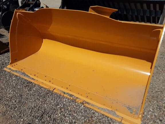 Image of John Deere Wheel Loader Bucket Image 1