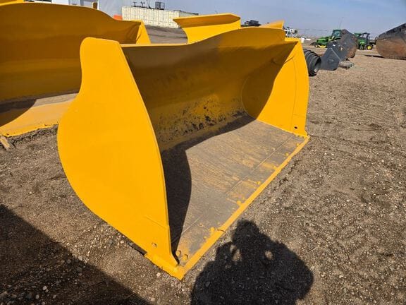2024 John Deere 544D3.0 Equipment Image0