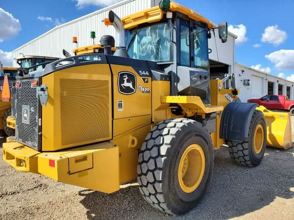 Image of John Deere 544P equipment image 2