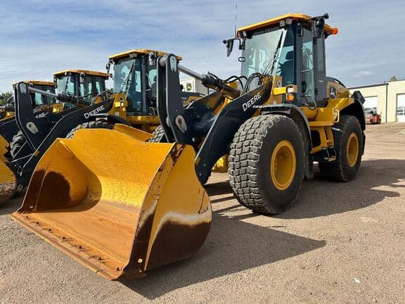 Image of John Deere 544P Image 1