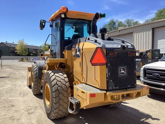 Image of John Deere 544P equipment image 2