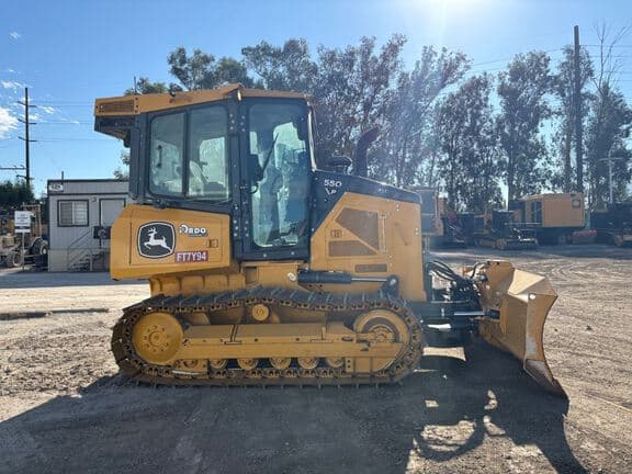 Image of John Deere 550P equipment image 3