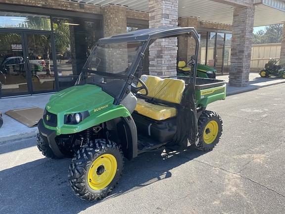 Image of John Deere XUV 560E equipment image 2