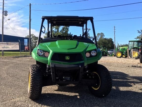 Image of John Deere XUV 560E S4 equipment image 2