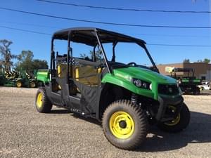 2025 John Deere XUV 560E S4 Image