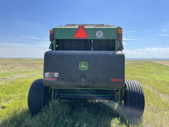 Image of John Deere 561M equipment image 4