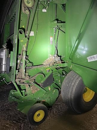 Image of John Deere 561M equipment image 3