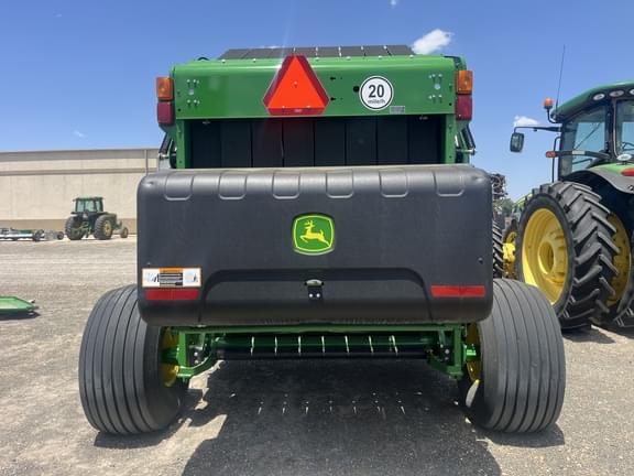 Image of John Deere 561M equipment image 1