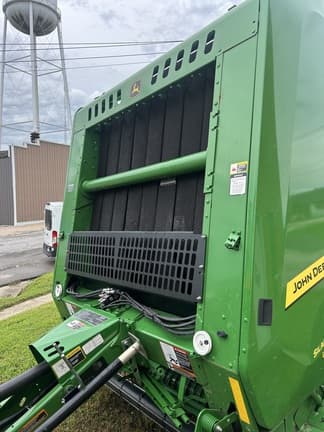 Main image John Deere 561M