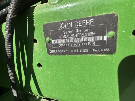 Image of John Deere 561M equipment image 2