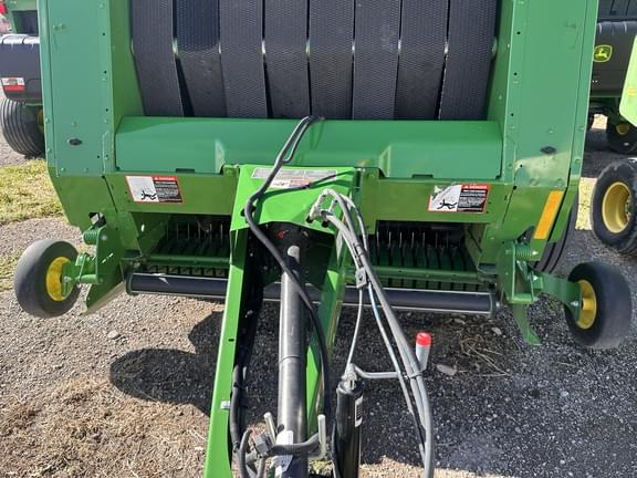 Image of John Deere 561M equipment image 2