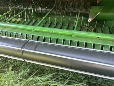 Image of John Deere 561M equipment image 3