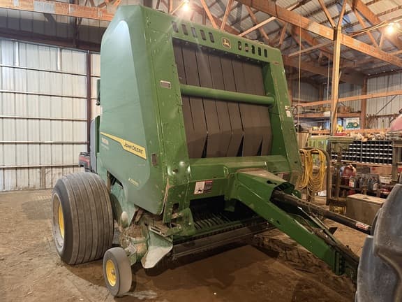 Image of John Deere 561M equipment image 2