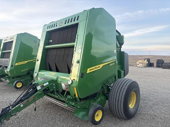 Image of John Deere 561M equipment image 1