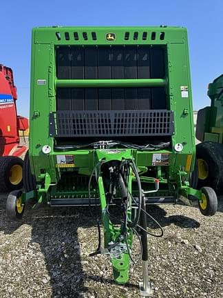 Image of John Deere 561M Silage Special equipment image 2