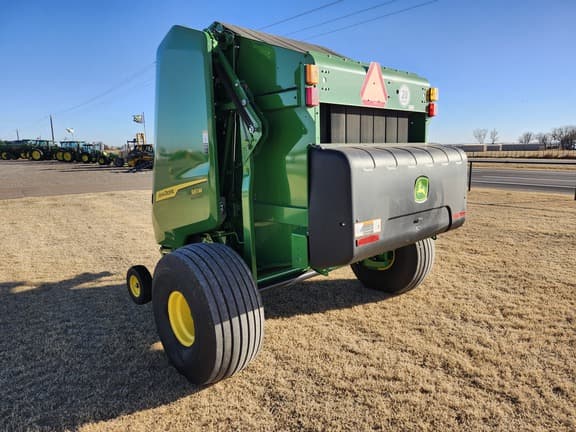 Image of John Deere 561M equipment image 2