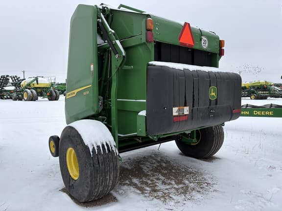 Image of John Deere 561M equipment image 3