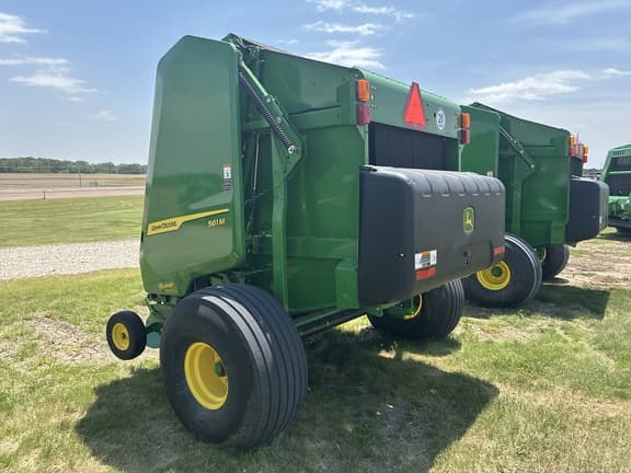 Image of John Deere 561M equipment image 2