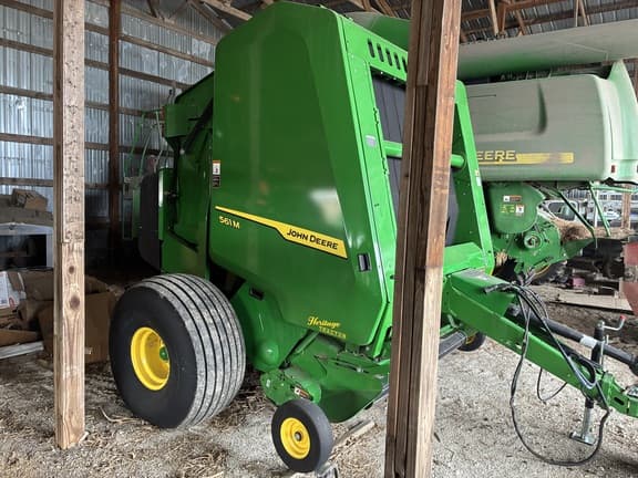 Image of John Deere 561M equipment image 2