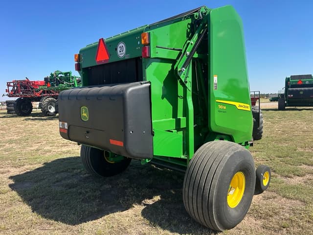 Image of John Deere 561M equipment image 2