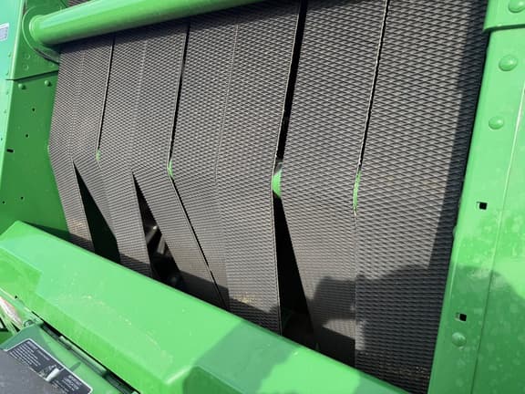 Image of John Deere 561M equipment image 3