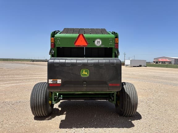 Image of John Deere 561M equipment image 3