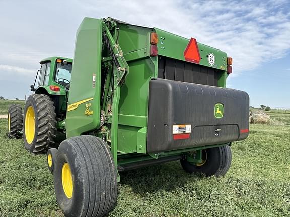 Image of John Deere 561M equipment image 3