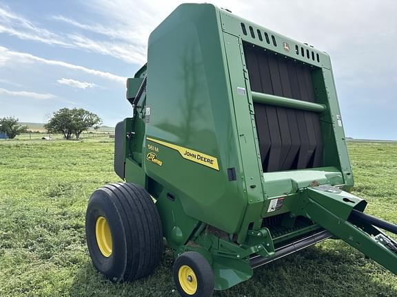 Image of John Deere 561M equipment image 1