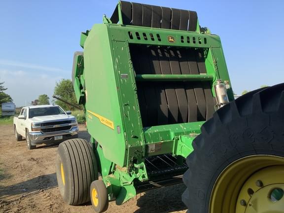 Image of John Deere 561M equipment image 1