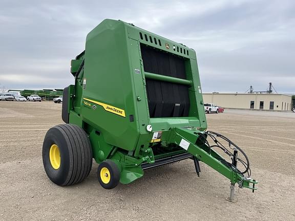 Image of John Deere 561M equipment image 1