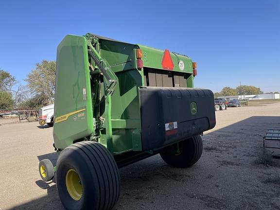 Image of John Deere 561M equipment image 2