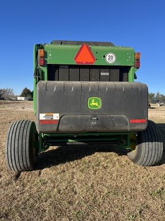 Image of John Deere 561M equipment image 3