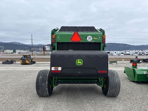 Image of John Deere 561M equipment image 3